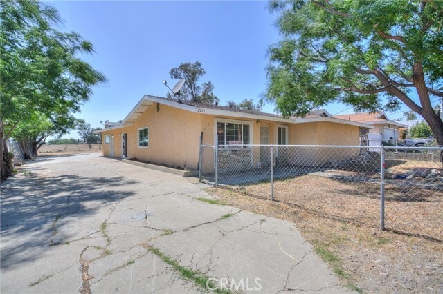 Building Photo - 7214 Cypress Ave