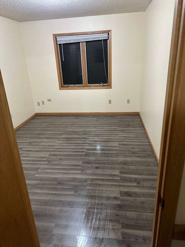Master Bedroom - 4115 119th Ave NW