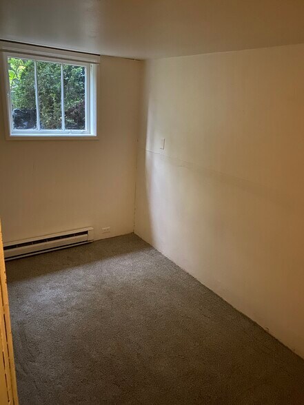 Building Photo - 5267 11th Ave NE