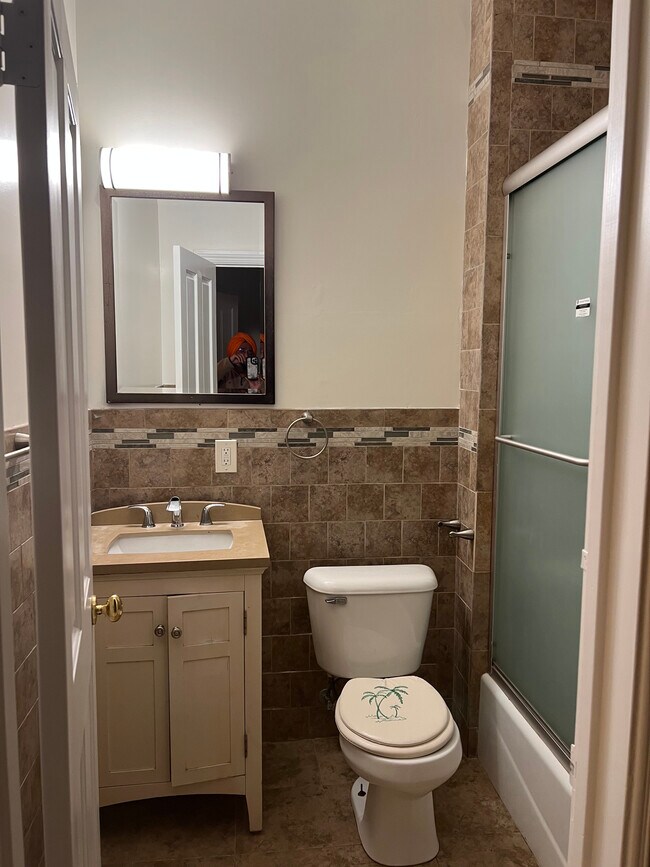 Building Photo - 4739 W 161st St