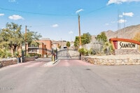 Building Photo - 4433 N Stanton St