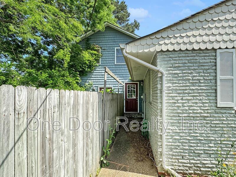 Building Photo - 117 Winston Dr