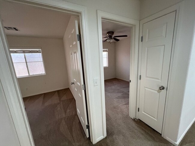 Building Photo - 8034 Indian Blanket St