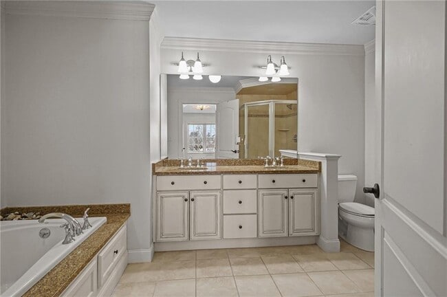 Building Photo - 109 Vistas Ct