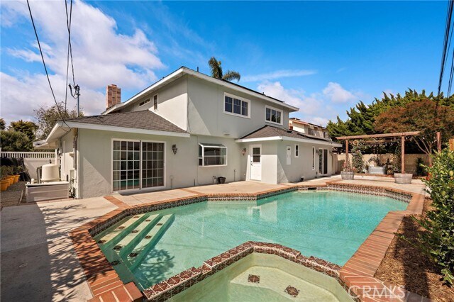 Building Photo - 9022 Niguel Cir