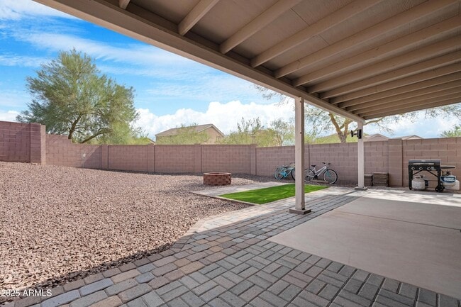 Building Photo - 23340 W Cocopah St