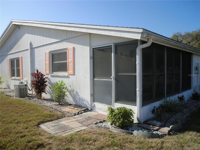 Building Photo - 1902 Andover St