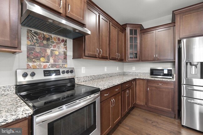 Building Photo - 945 Kayley Dr