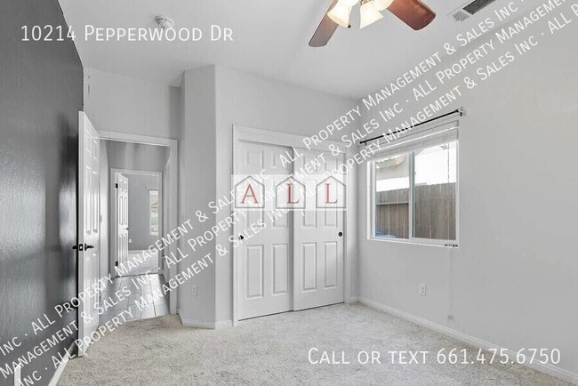 Building Photo - 10214 Pepperwood Dr