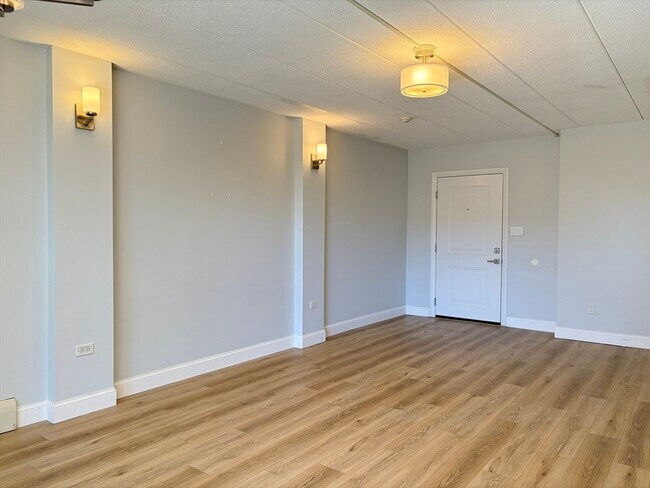 Building Photo - 995 Massachusetts Ave