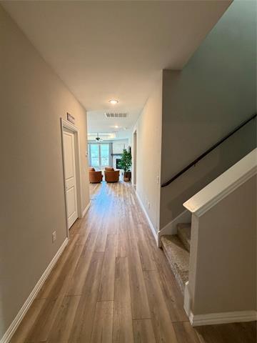 Building Photo - 1300 Starling St