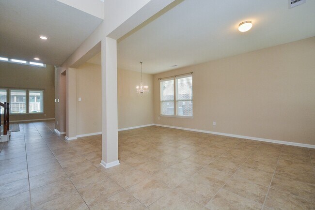 Building Photo - 8019 Cheyenne Hills Trail
