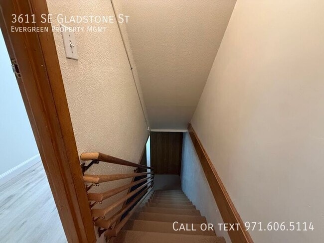 Building Photo - 3611 SE Gladstone St