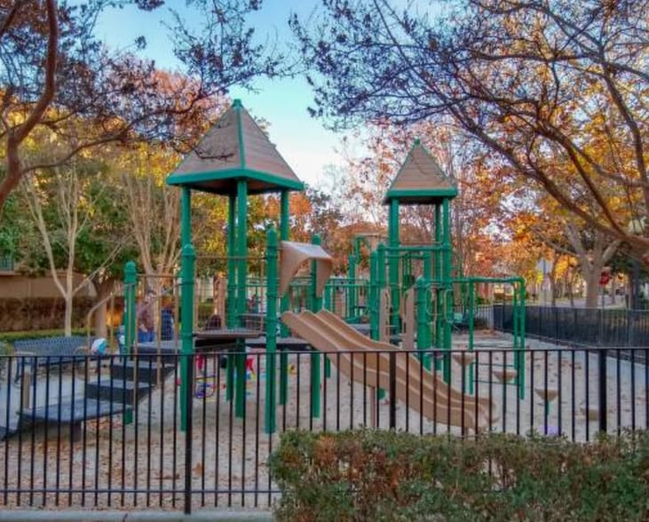 park - 180 Oberg Ct