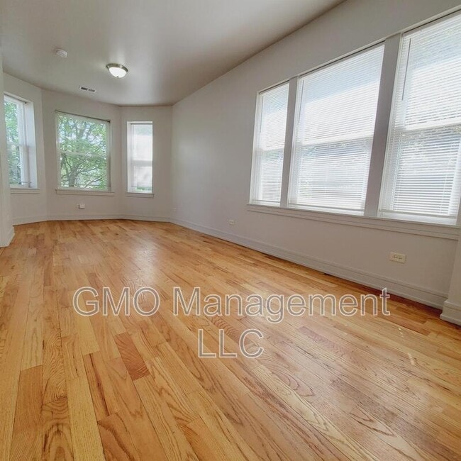 Building Photo - 4048 W Lexington St