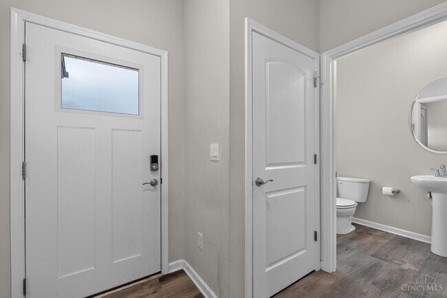 Building Photo - 66 Snapdragon Dr