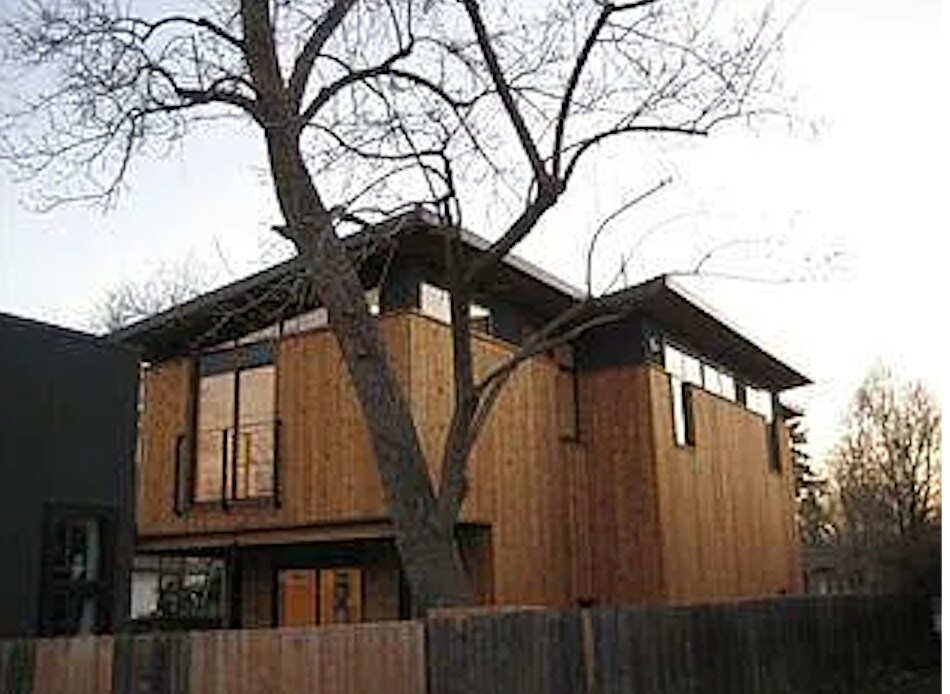 Building Photo - 2030 S Williams St