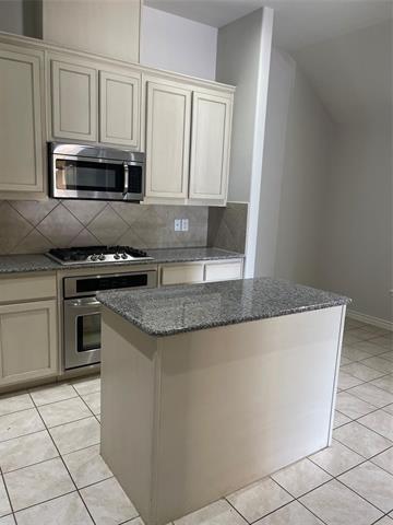 Building Photo - 816 Cypress Hill Dr