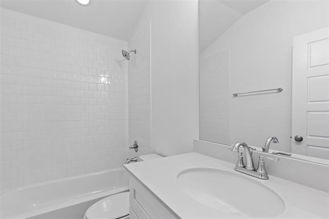 Building Photo - 3432 Vista Highlands Ln