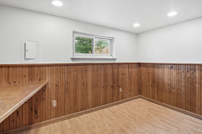 Building Photo - $2,495.95, 4 bed, 1.5 bath with a large backyard.