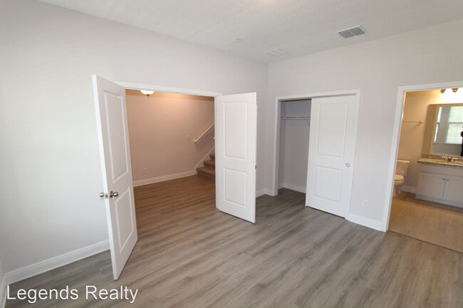 Building Photo - 4 br, 3.5 bath House - 413 Diamond Dove Cove