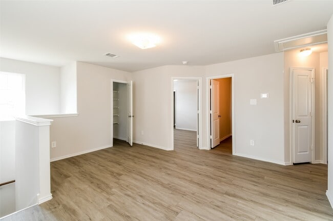 Building Photo - 4906 Sessile Trl