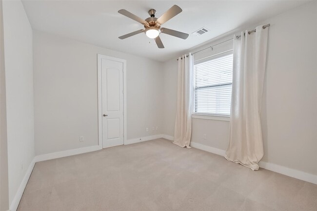 Building Photo - 1508 Beall St