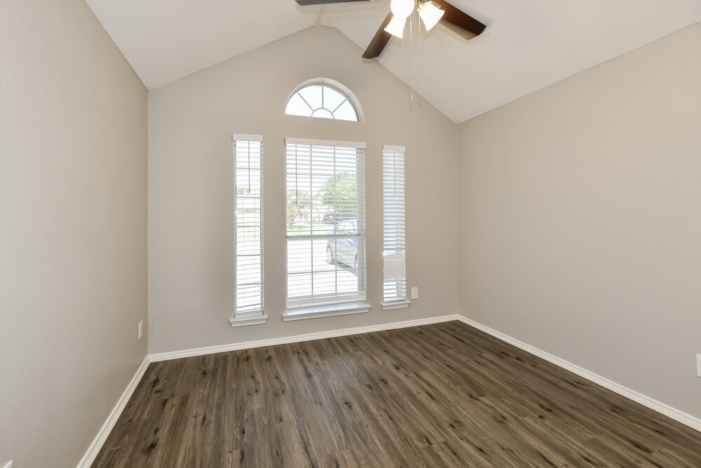 Building Photo - 105 Princeton Cir