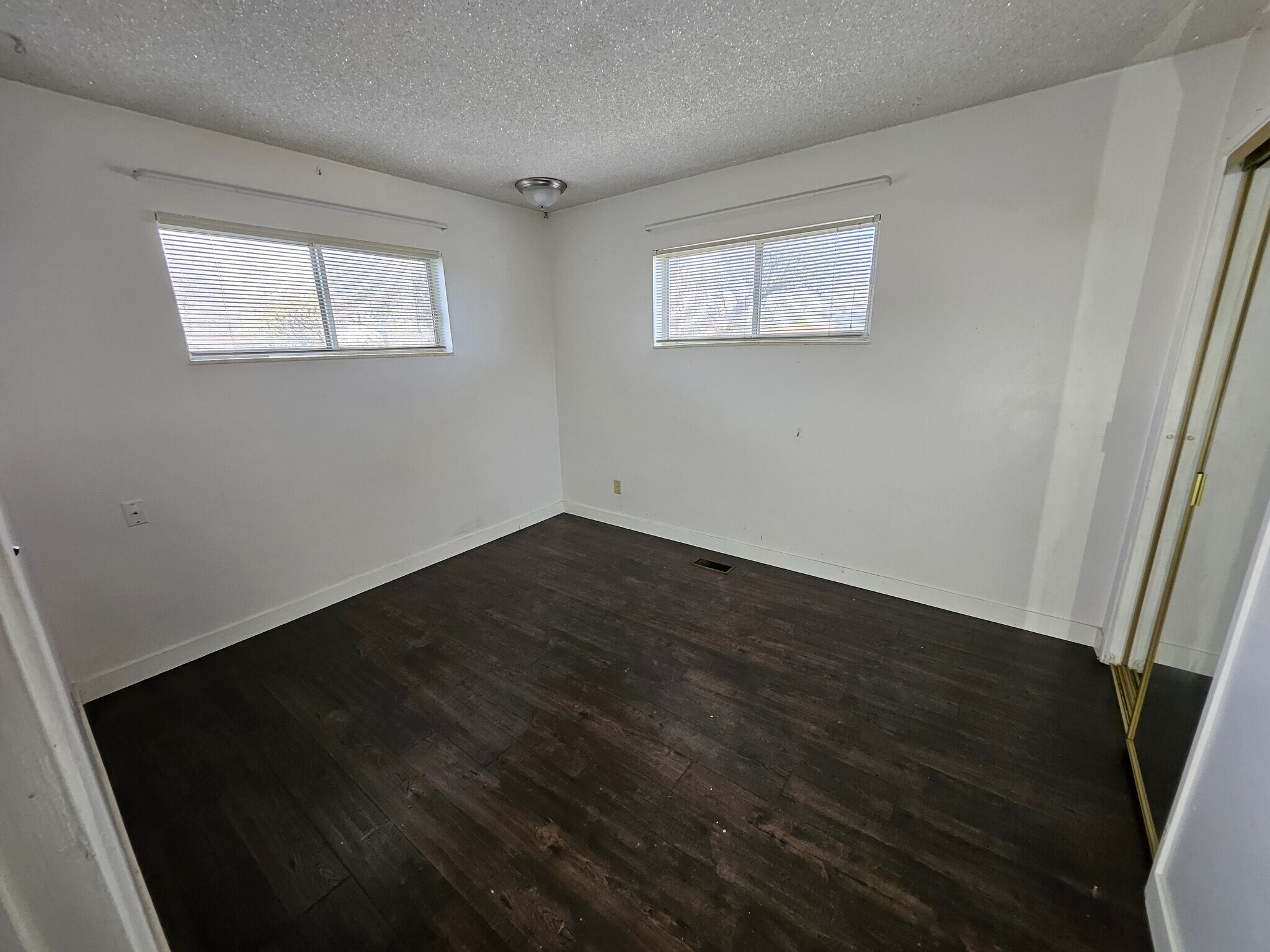 Building Photo - 5380 S 4420 W
