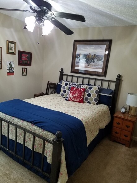 Bedroom #1. Since, repainted to match rest of the house. - 2016 Lakemeadow Dr