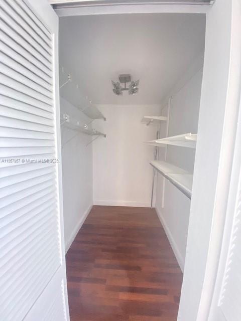 Building Photo - 1865 Brickell Ave