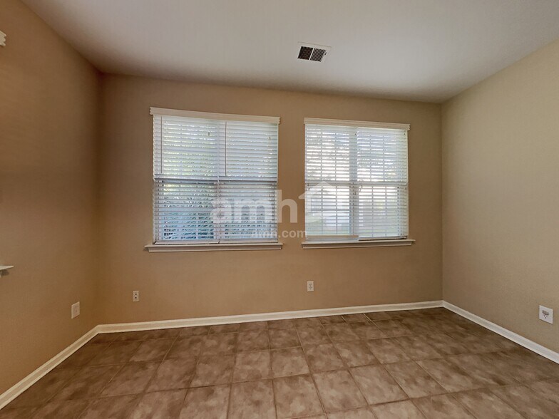 Building Photo - 2905 Meherrin Ct