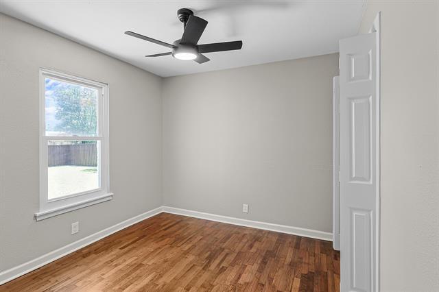 Building Photo - 3520 Sidney Dr