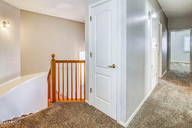 Building Photo - 6076 Los Siglos Dr
