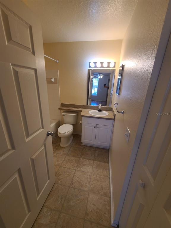 Building Photo - 36138 Lake Chase Blvd