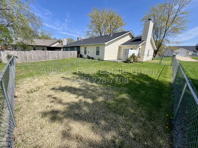 Building Photo - 1131 Whitegate Ct