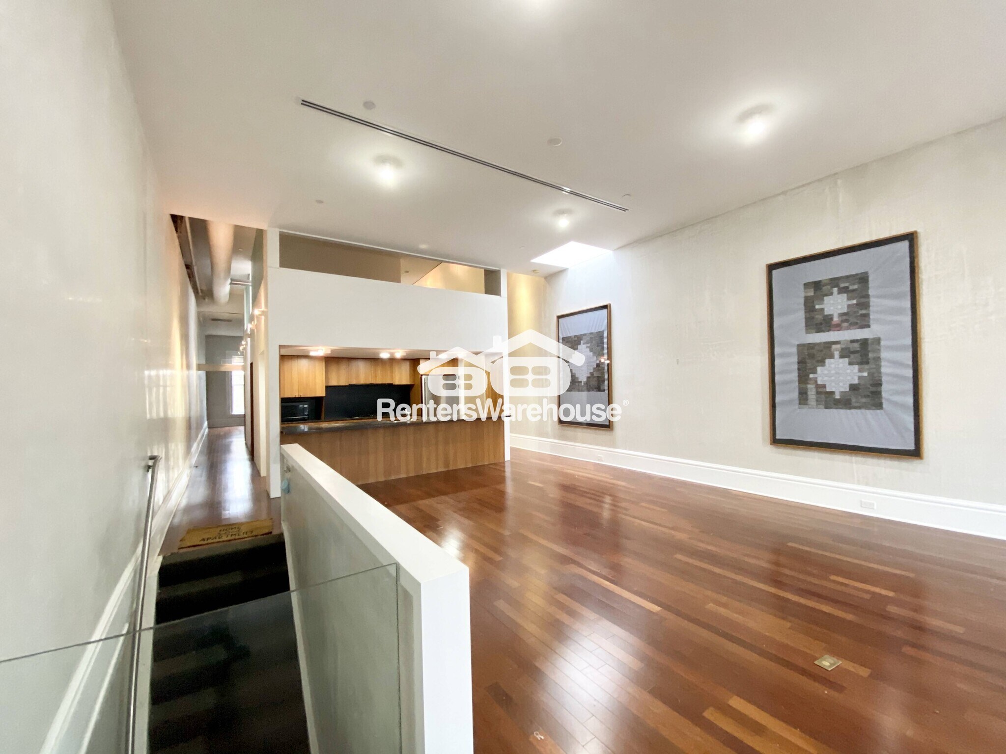 Building Photo - 520 1/2 Grand Ave