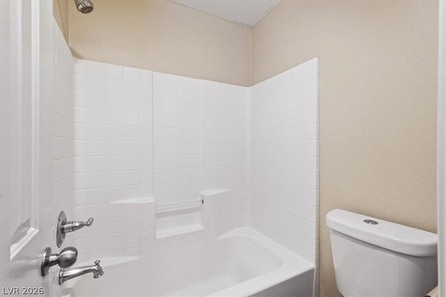 Building Photo - 8160 Royal Arches St