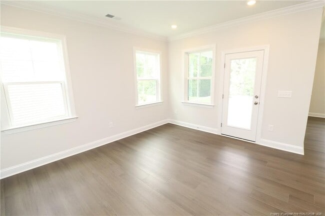Building Photo - 1015 Gemstone Wy