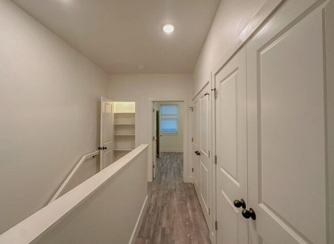 Building Photo - Beautiful Heart of Lubbock Duplex