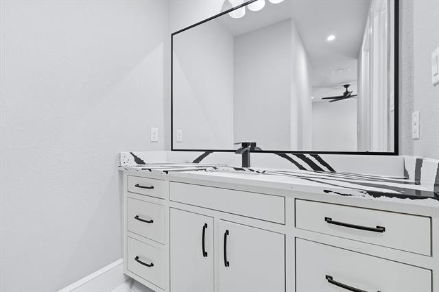 Building Photo - 7281 Waters Edge Dr