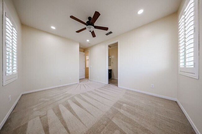 Building Photo - Stunning home located in the heart of Chandler, AZ!
