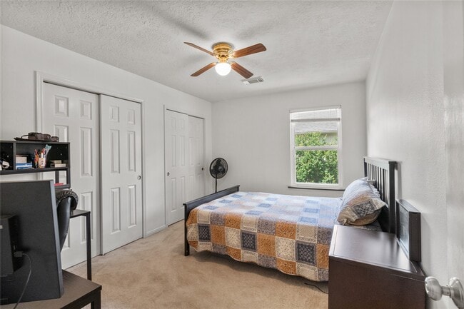 Building Photo - 3223 Autumn Bridge Ln