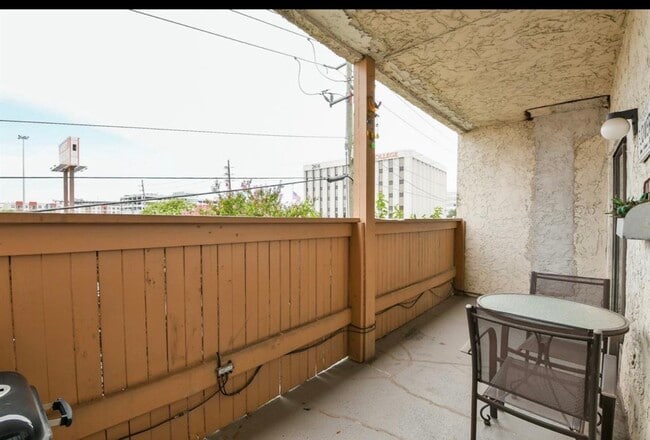 Building Photo - 8529 Hearth Dr