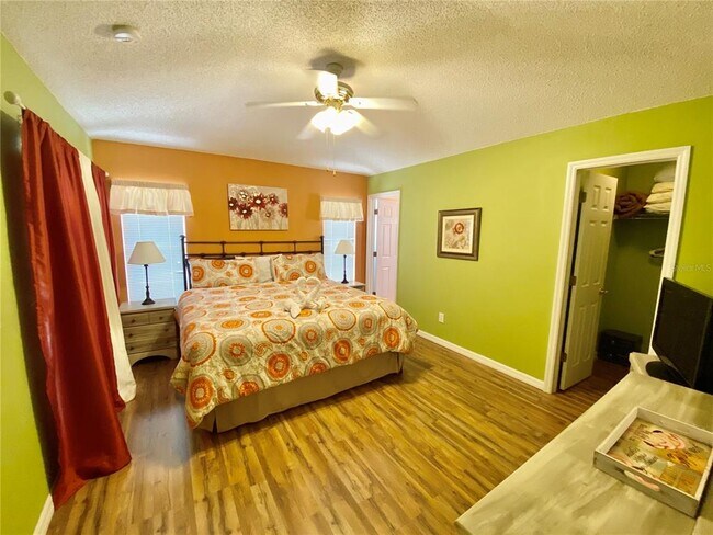 Building Photo - 8544 Sunrise Key Dr