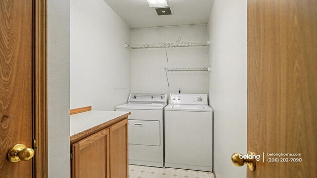 Building Photo - 15121 182nd Ave SE