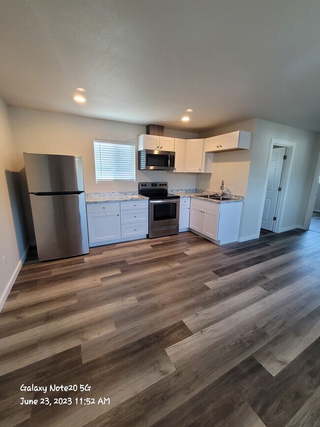 Building Photo - Wagner Creek Estates