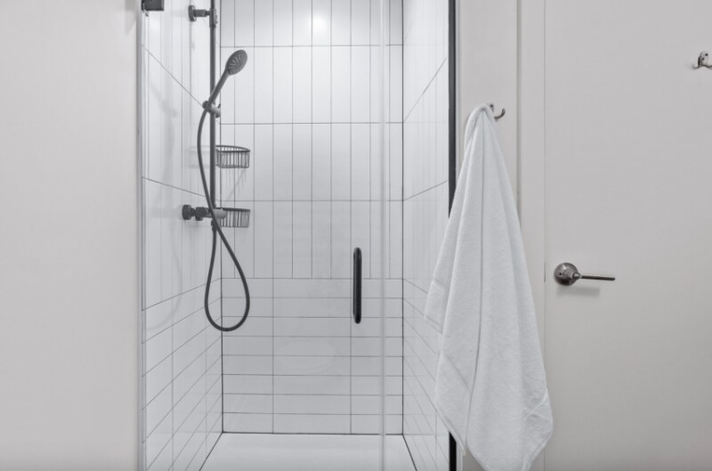 Building Photo - 1130 W Lawrence Ave