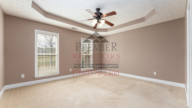 Building Photo - 8031 Garrett Pines Dr