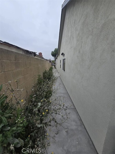 Building Photo - 3608 W 116th St